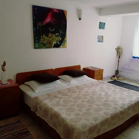 فيلة House Of Rai إيفوري سود